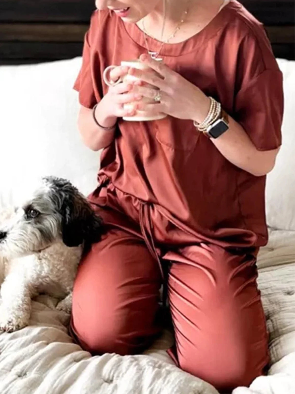 DAKIMOE Women’s Satin Pajama Set